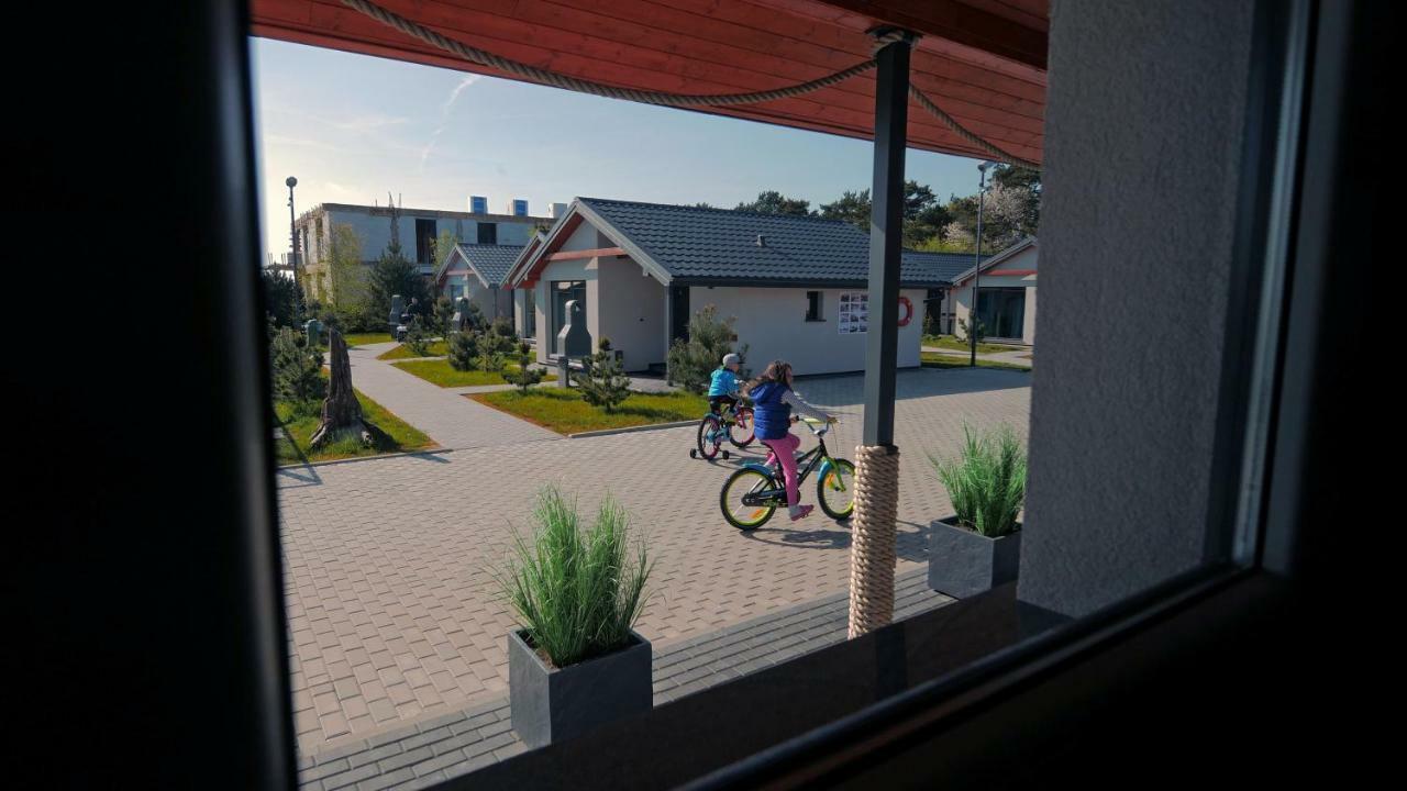 Jastrzebia Port Vila Jastrzębia Góra Exterior foto